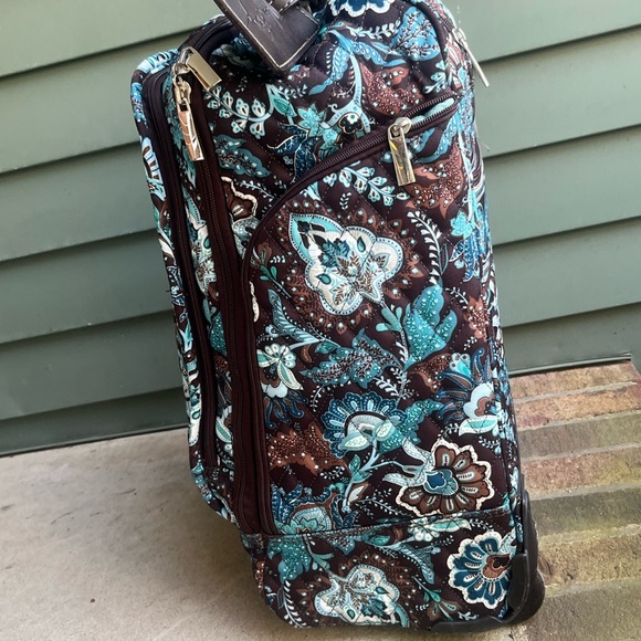 TURQUOISE W/BROWN ACCENTS! Pretty Vera Bradley Fabric Wheeled Carryon Suitcase - Picture 5 of 16